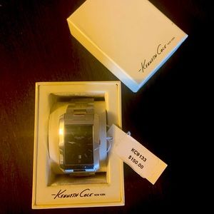 New Kenneth Cole Men Watch Box & exrtra links